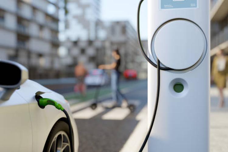 Why Early Movers in EV Charging Are Winning Big